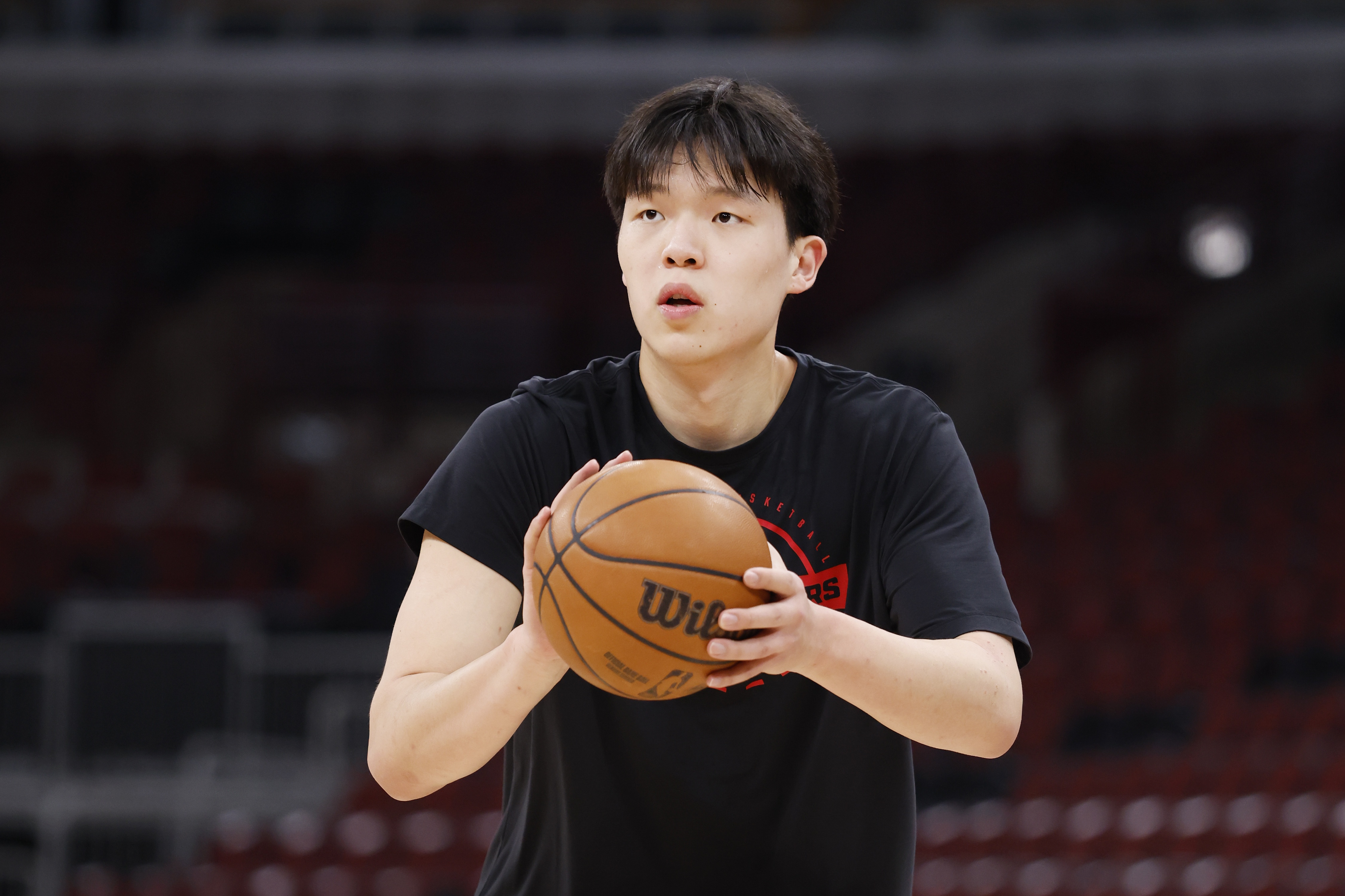 九游娱乐-杨瀚森谈面对质疑：先成为自己 别被外界声音左右